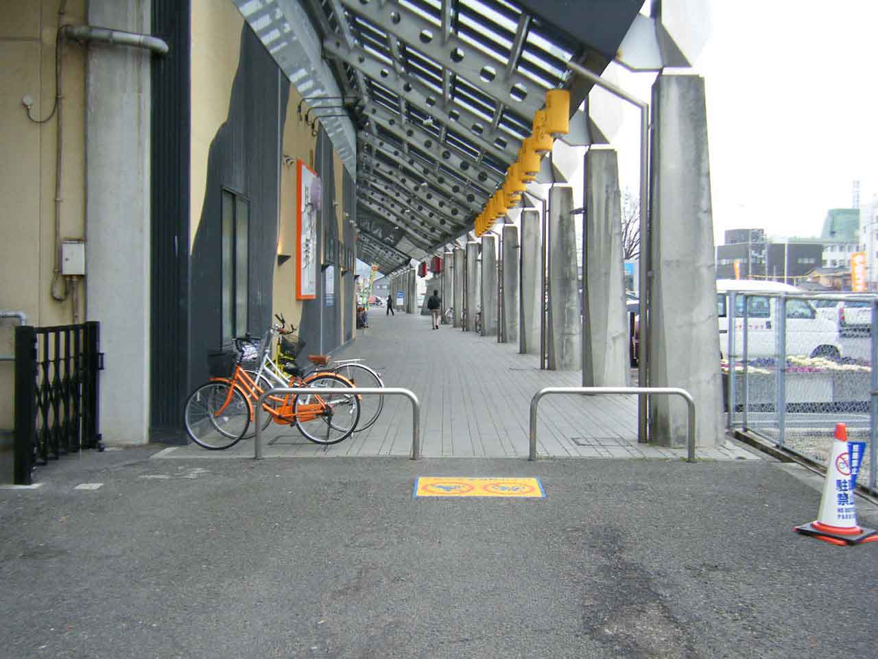 バイク自転車進入禁止